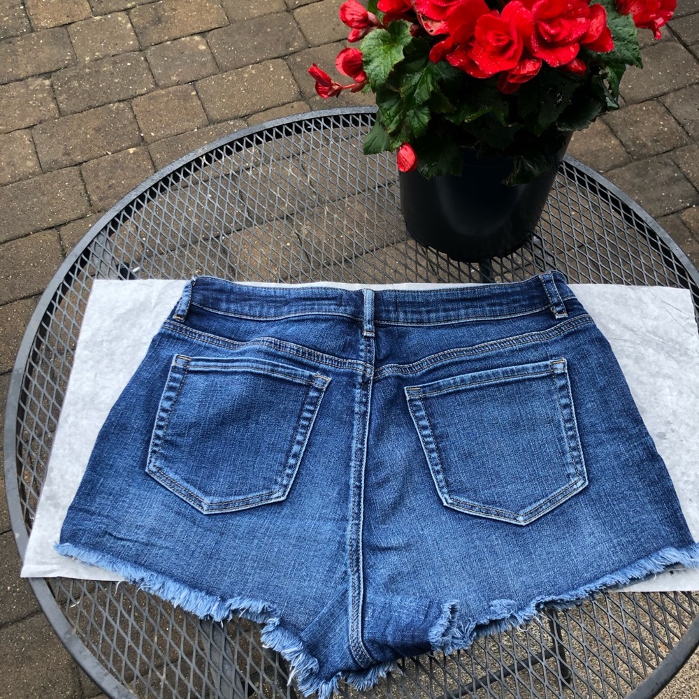 PACSUN | High Rise Shorts - Picture 2 of 4